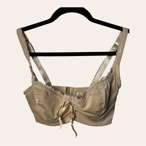 💋women’s FREDRICK’S OF HOLLYWOOD‎ BRA SIZE 32DDD TAN LITTLE PADDING UNDERWIRE